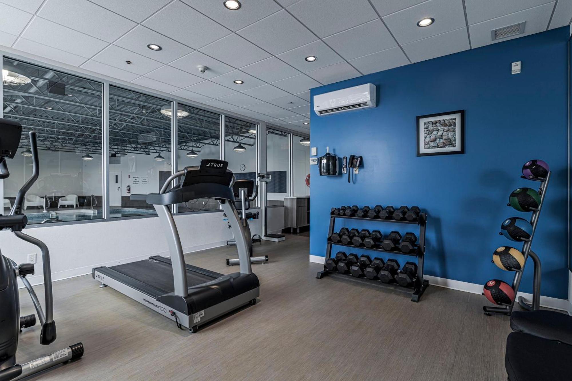 Holiday Inn Express Hotel & Suites Saint - Hyacinthe By Ihg Exteriér fotografie