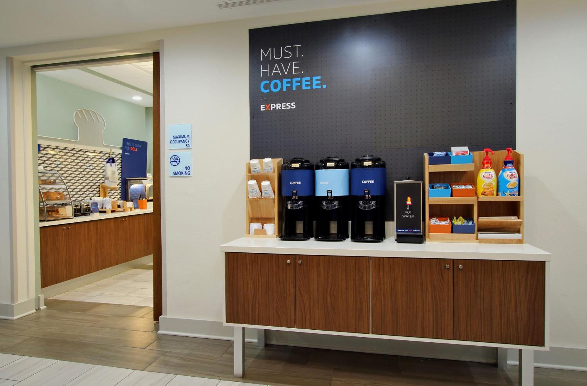 Holiday Inn Express Hotel & Suites Saint - Hyacinthe By Ihg Exteriér fotografie