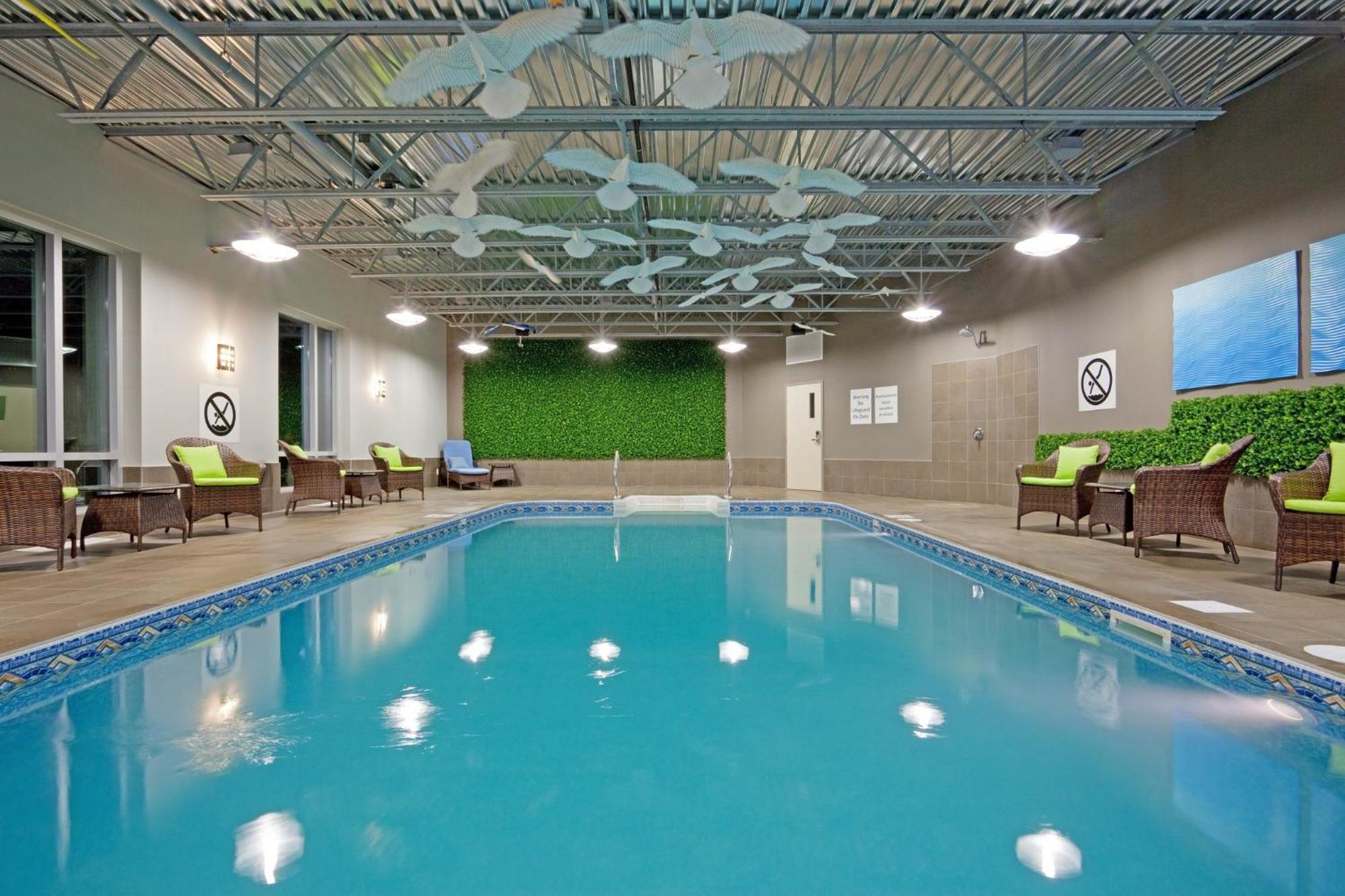 Holiday Inn Express Hotel & Suites Saint - Hyacinthe By Ihg Exteriér fotografie