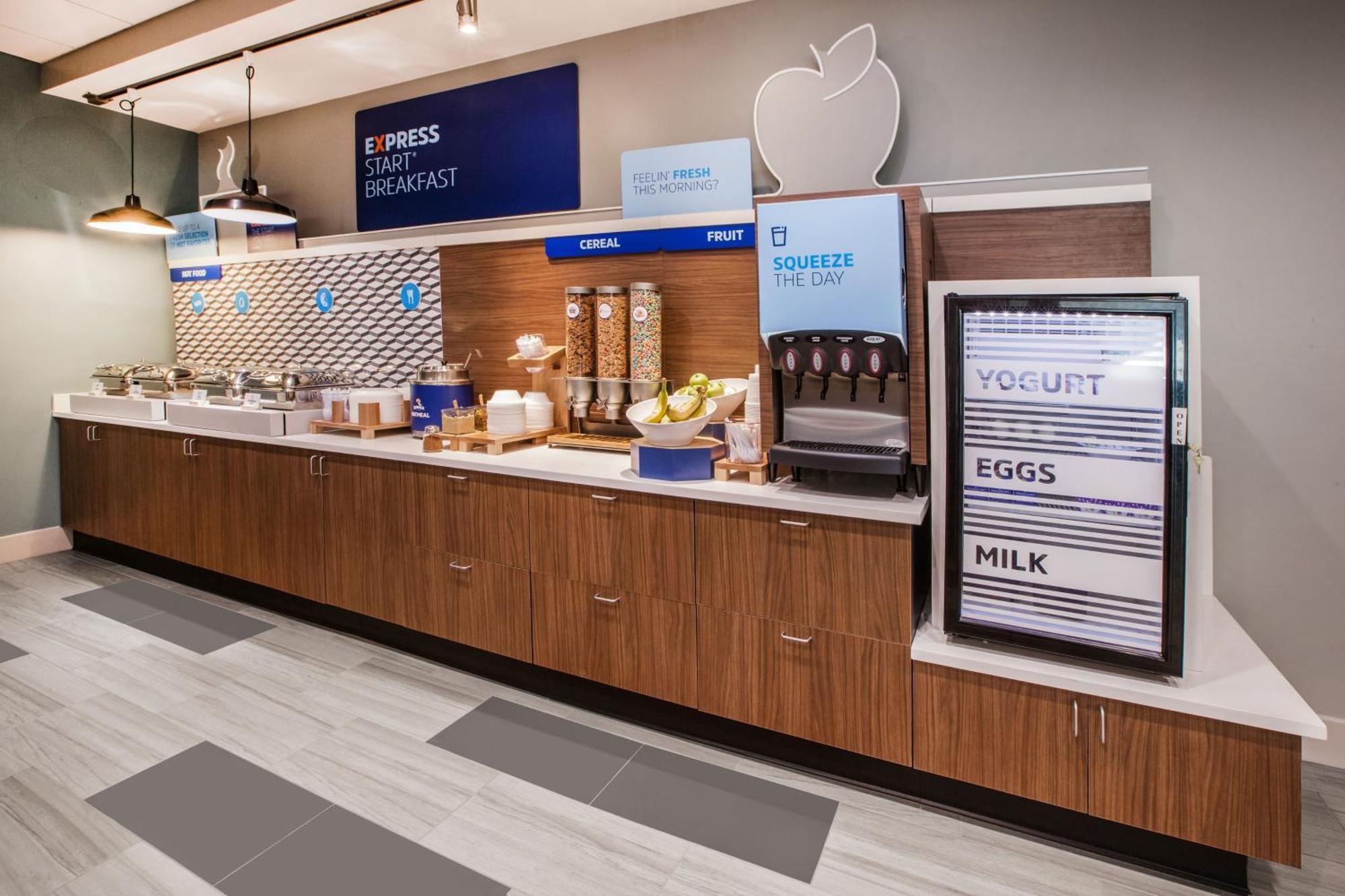 Holiday Inn Express Hotel & Suites Saint - Hyacinthe By Ihg Exteriér fotografie