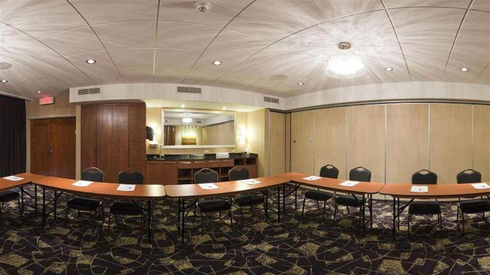Holiday Inn Express Hotel & Suites Saint - Hyacinthe By Ihg Exteriér fotografie
