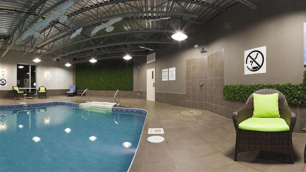 Holiday Inn Express Hotel & Suites Saint - Hyacinthe By Ihg Exteriér fotografie