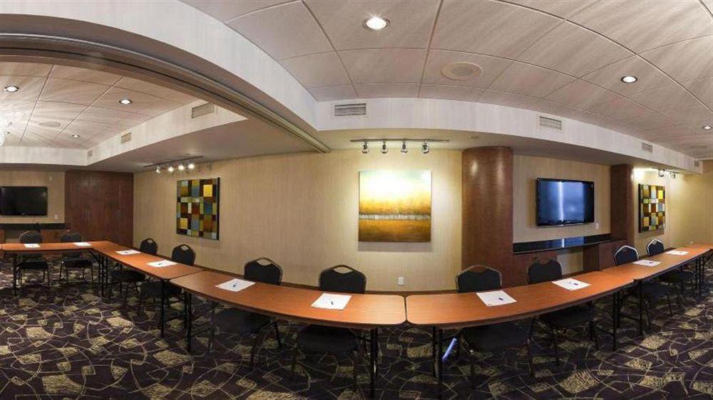 Holiday Inn Express Hotel & Suites Saint - Hyacinthe By Ihg Exteriér fotografie